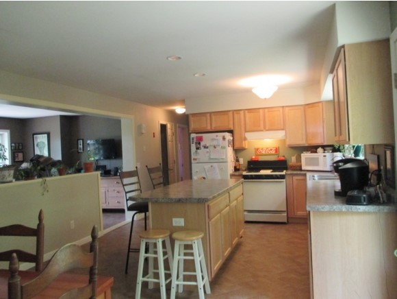 85 Sinclair Road Haverhill, NH 03774 - Photo 5 of 36