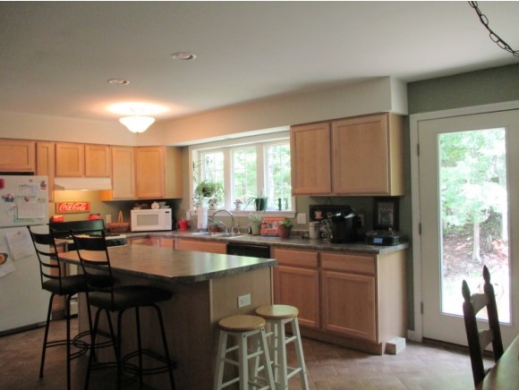 85 Sinclair Road Haverhill, NH 03774 - Photo 7 of 36
