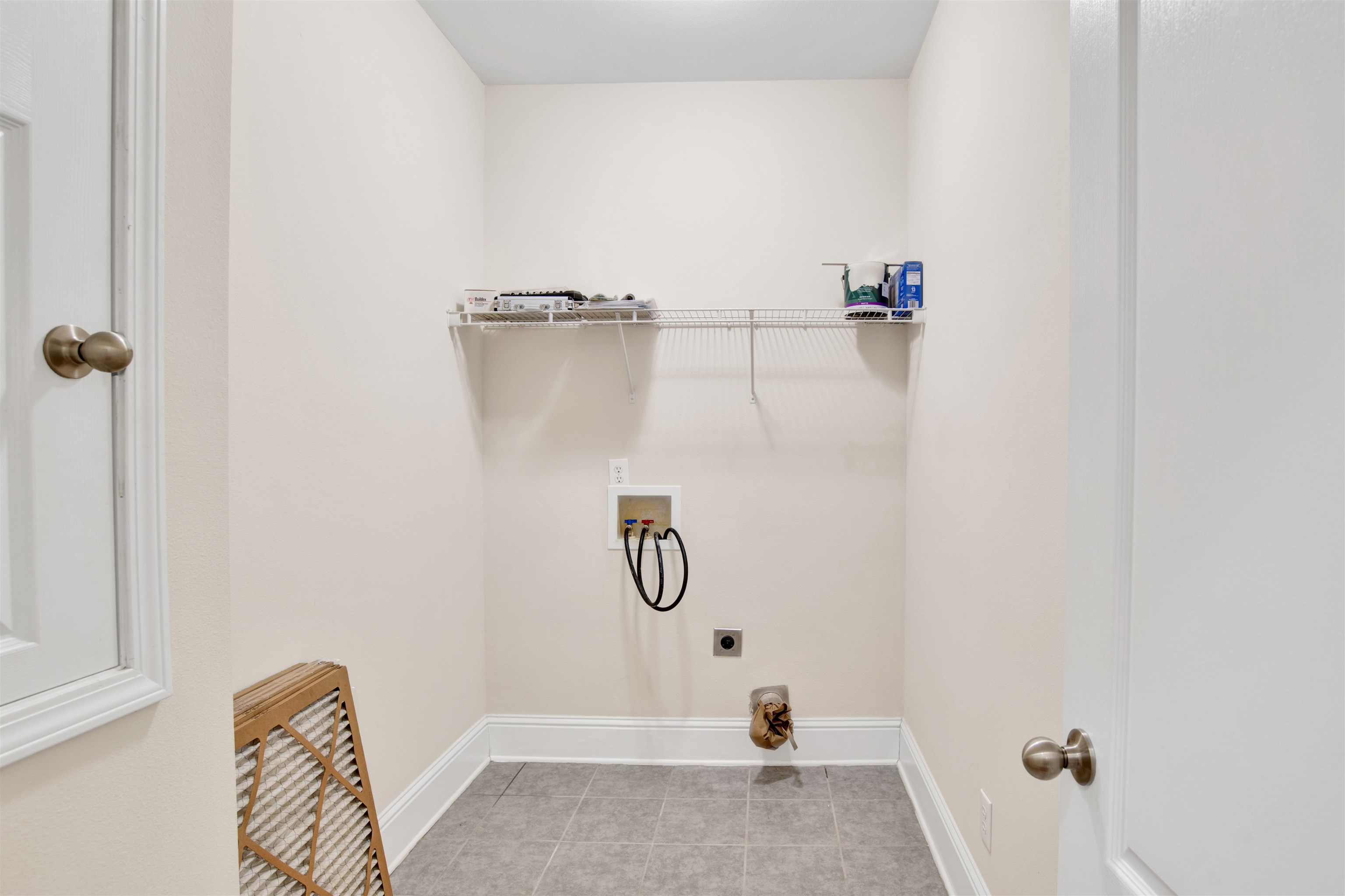 10910 Roanoke Loop Daphne, AL 36526 - Photo 22 of 33 Laundry