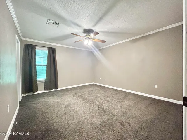 $189,900 | 7700 Lee Station Road, New Iberia, LA 70560