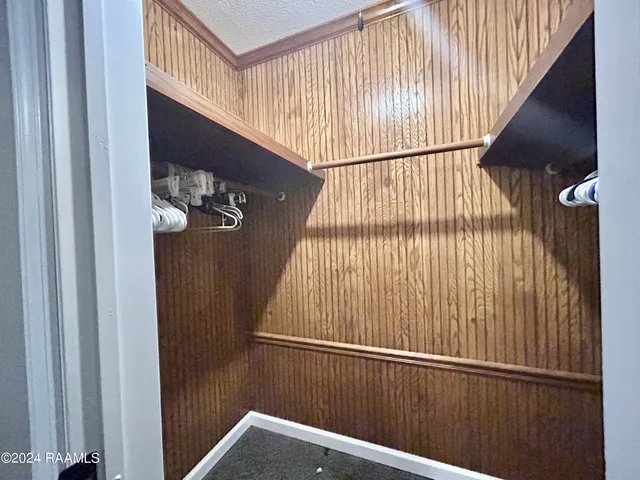 $189,900 | 7700 Lee Station Road, New Iberia, LA 70560