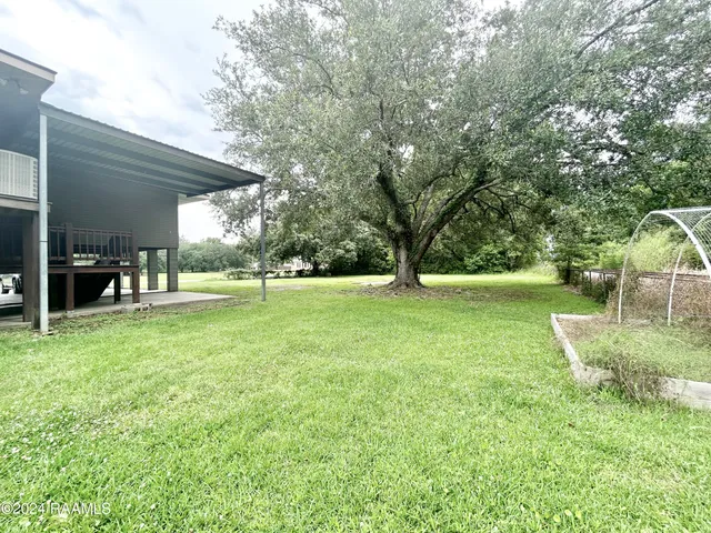 $189,900 | 7700 Lee Station Road, New Iberia, LA 70560