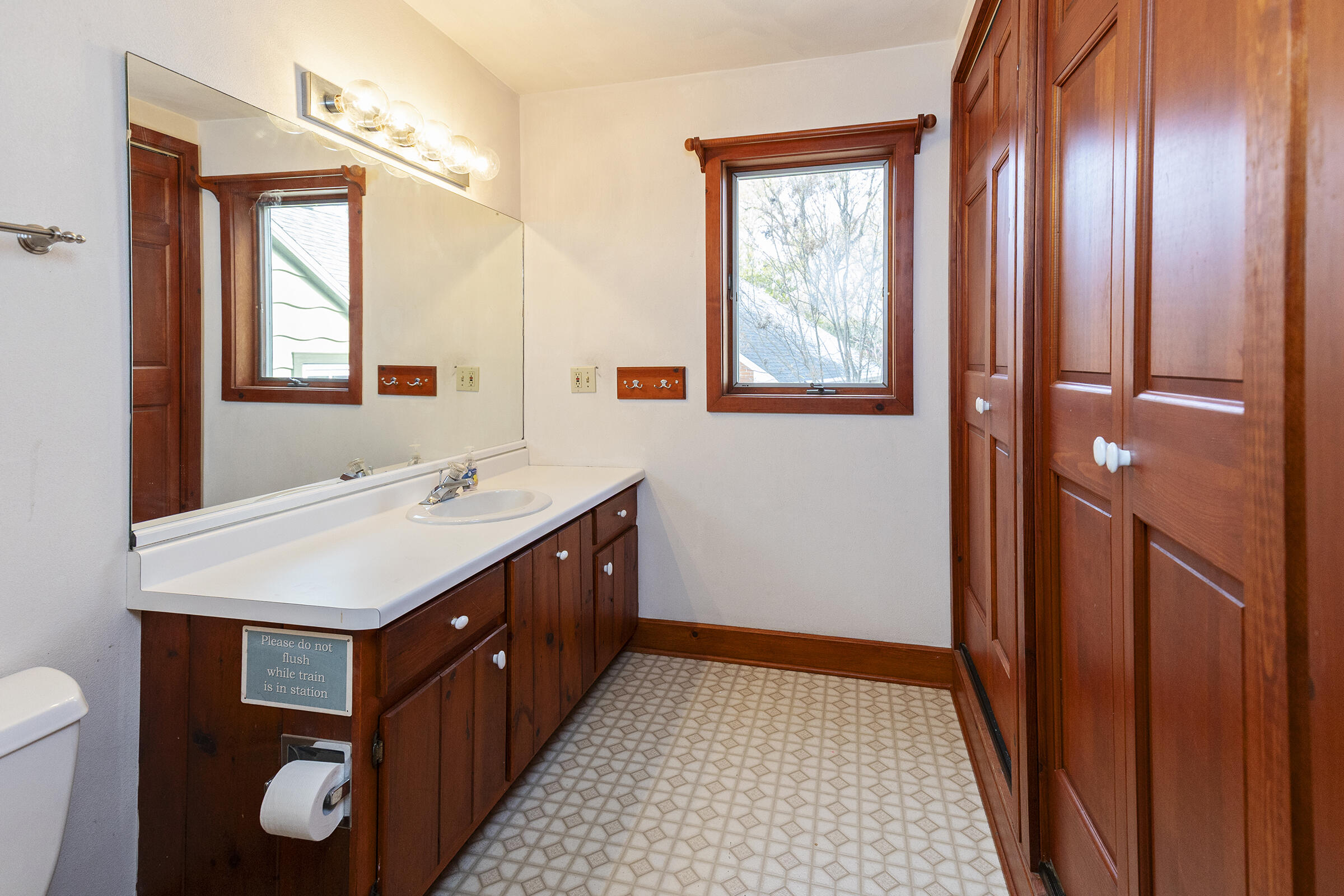 421 Milwaukee Avenue East Fort Atkinson, WI 53538 - Photo 30 of 81 421MilAve_045