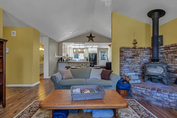 $369,000 | 37217 Park Avenue, Burney, CA 96013