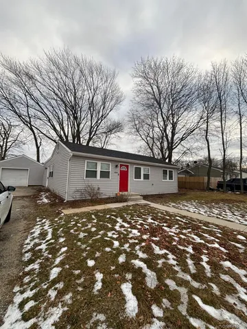 $3,519 | 855 Meade Avenue, Bellport, NY 11713