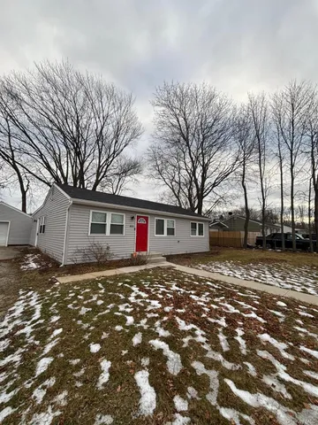 $3,519 | 855 Meade Avenue, Bellport, NY 11713