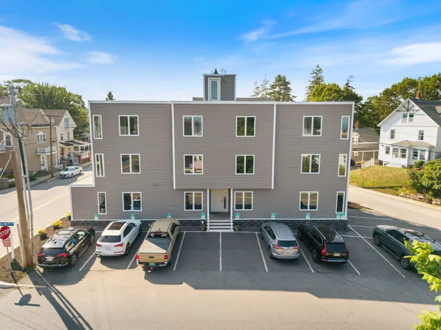 $399,000 | 88 Union Avenue, Unit 301, Old Orchard Beach, ME 04064