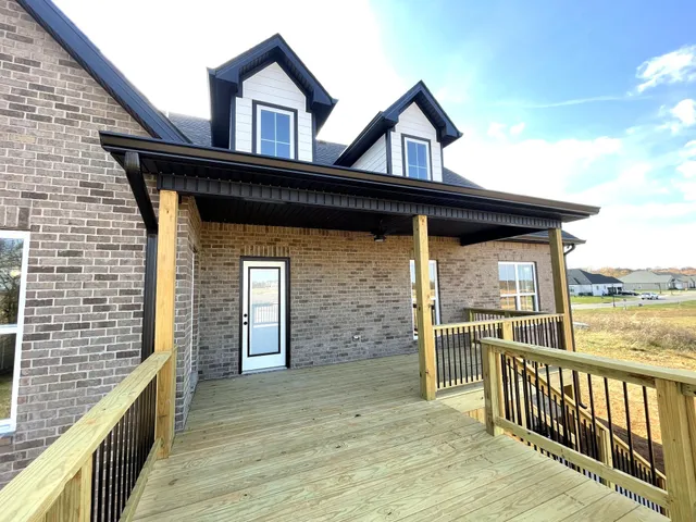 $482,250 | 845 Willowicke Drive, Clarksville, TN 37043