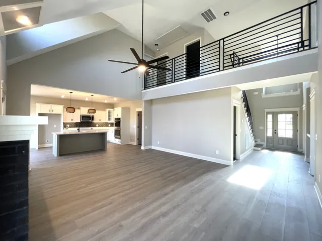 $482,250 | 845 Willowicke Drive, Clarksville, TN 37043