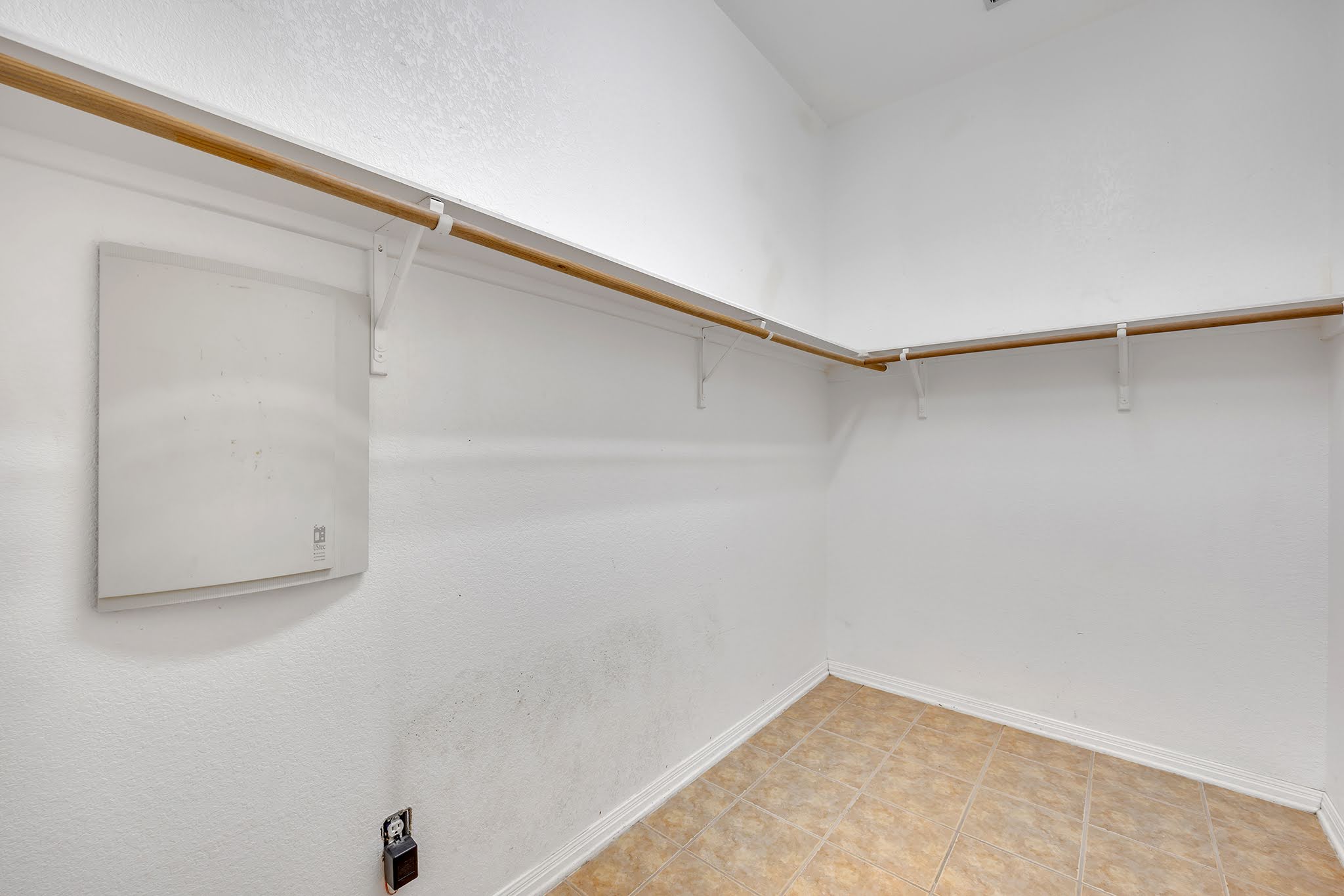 2726 Grimes Ranch Road Austin, TX 78732 - Photo 28 of 35 View of spacious closet