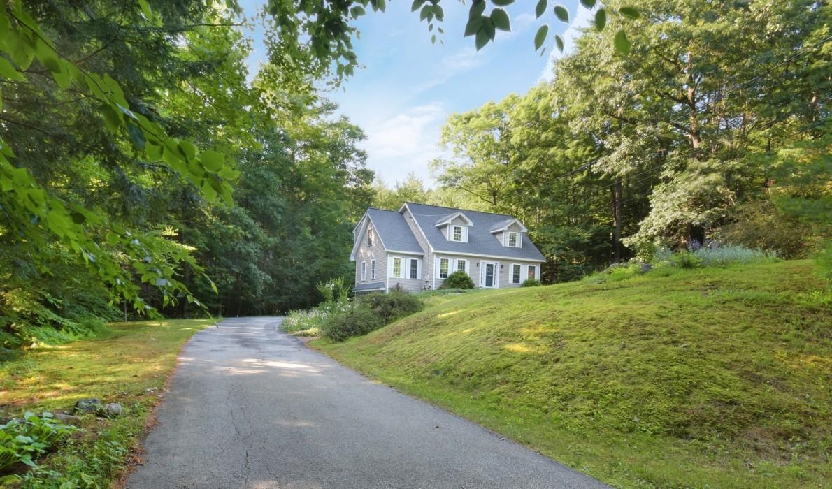 542 Cross Country Road Pembroke, NH 03275 - Photo 23 of 24 Gallery Image 23