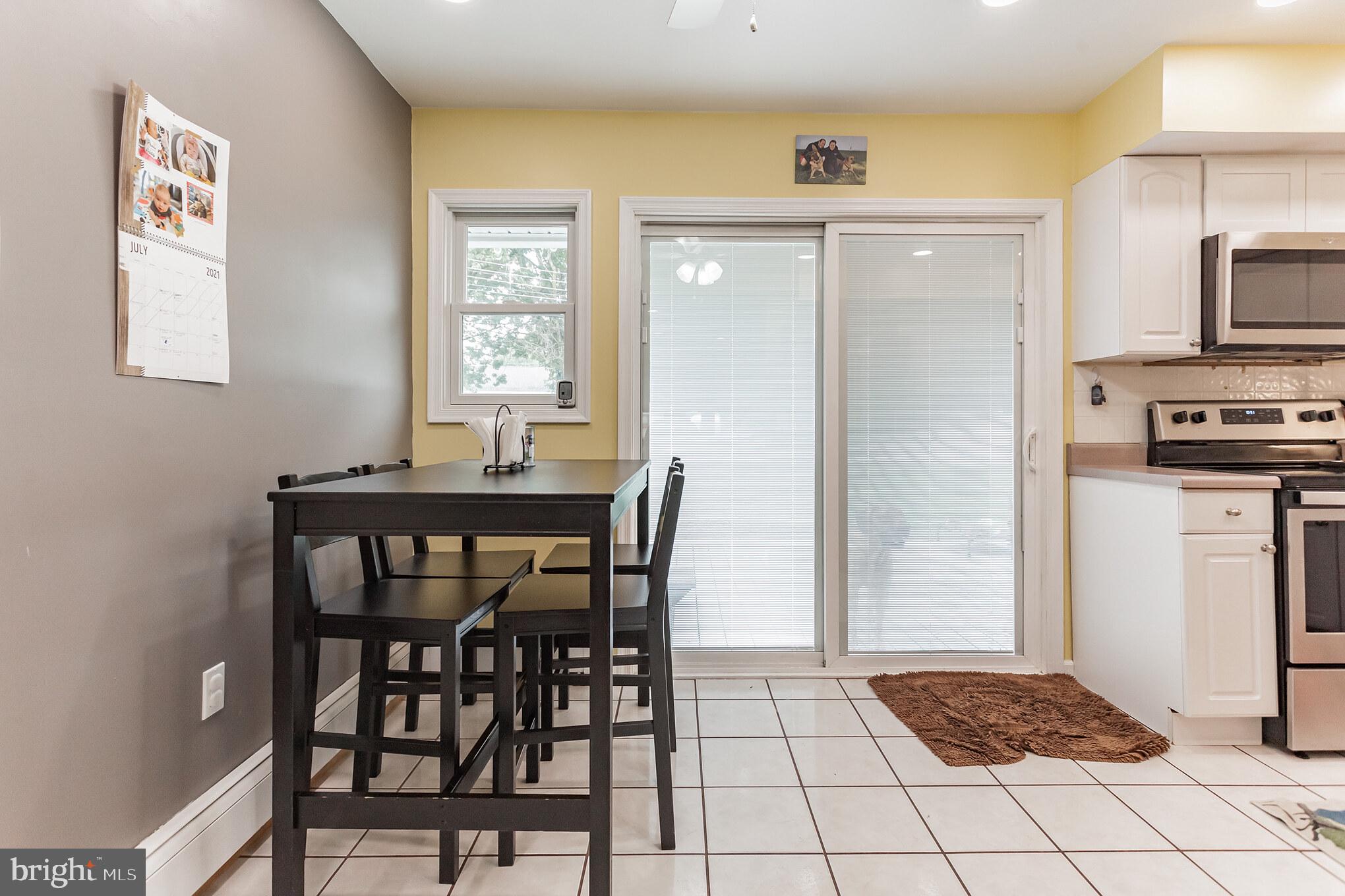 116 Plumtree Road Levittown, PA 19056 - Photo 5 of 26 Gallery Image 5
