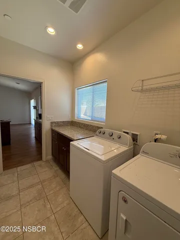 $3,100 | 1546 Cabrini Lane, Santa Maria, CA 93458