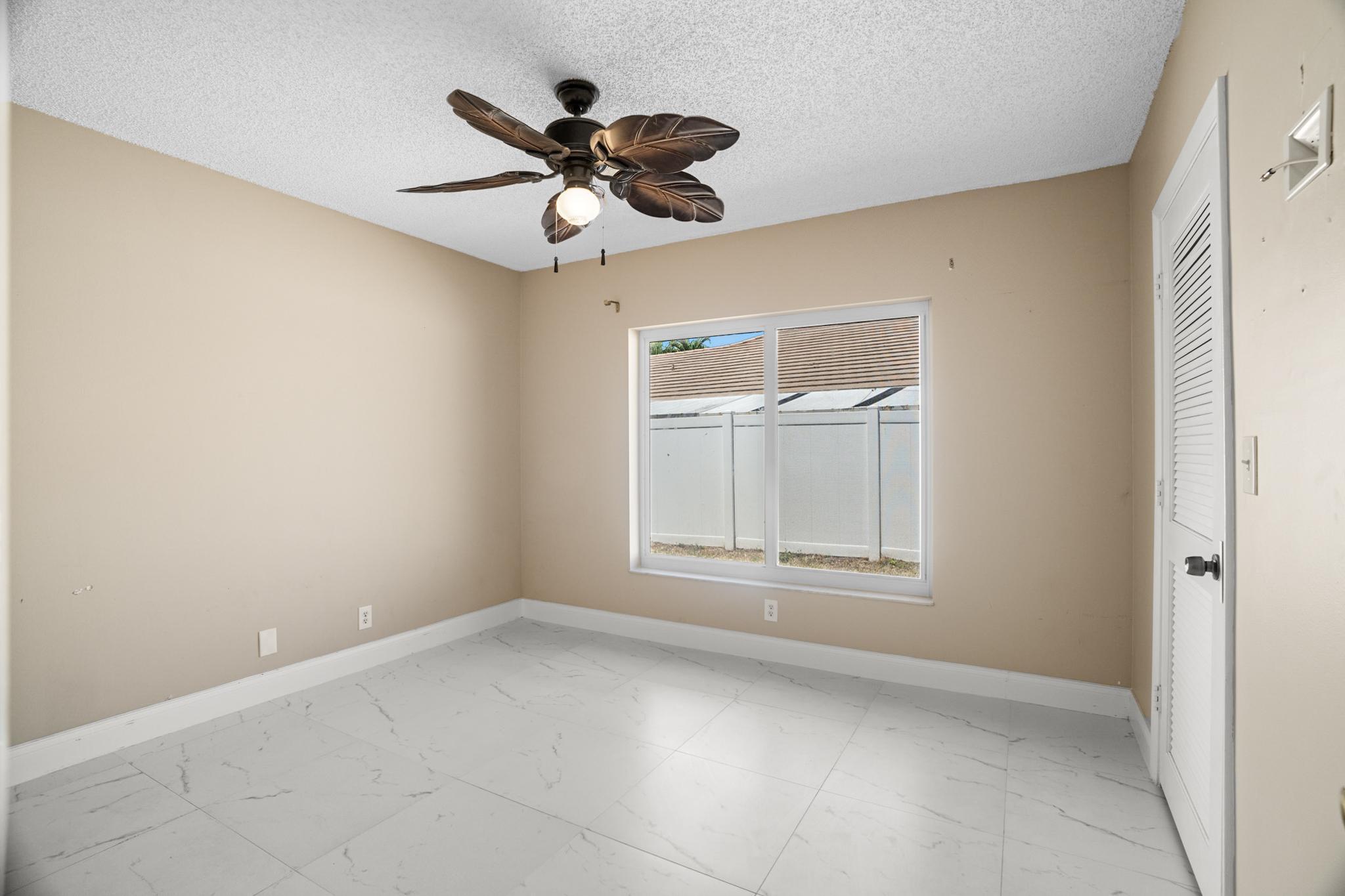 100 Southwest 15th Court Boca Raton, FL 33486 - Photo 20 of 43 Guest_Bedroom