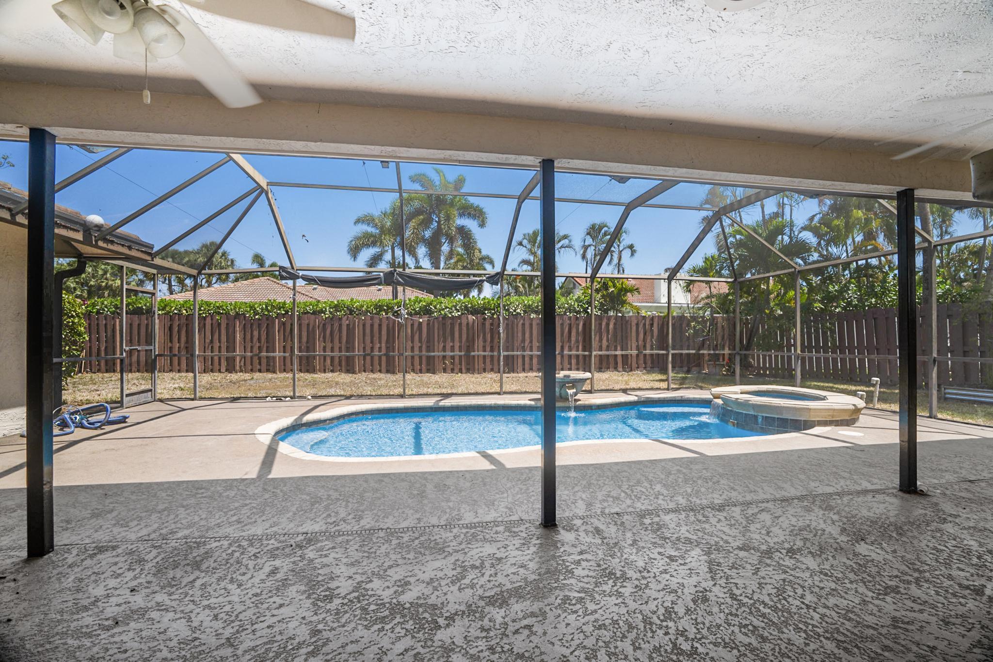 100 Southwest 15th Court Boca Raton, FL 33486 - Photo 31 of 43 Pool