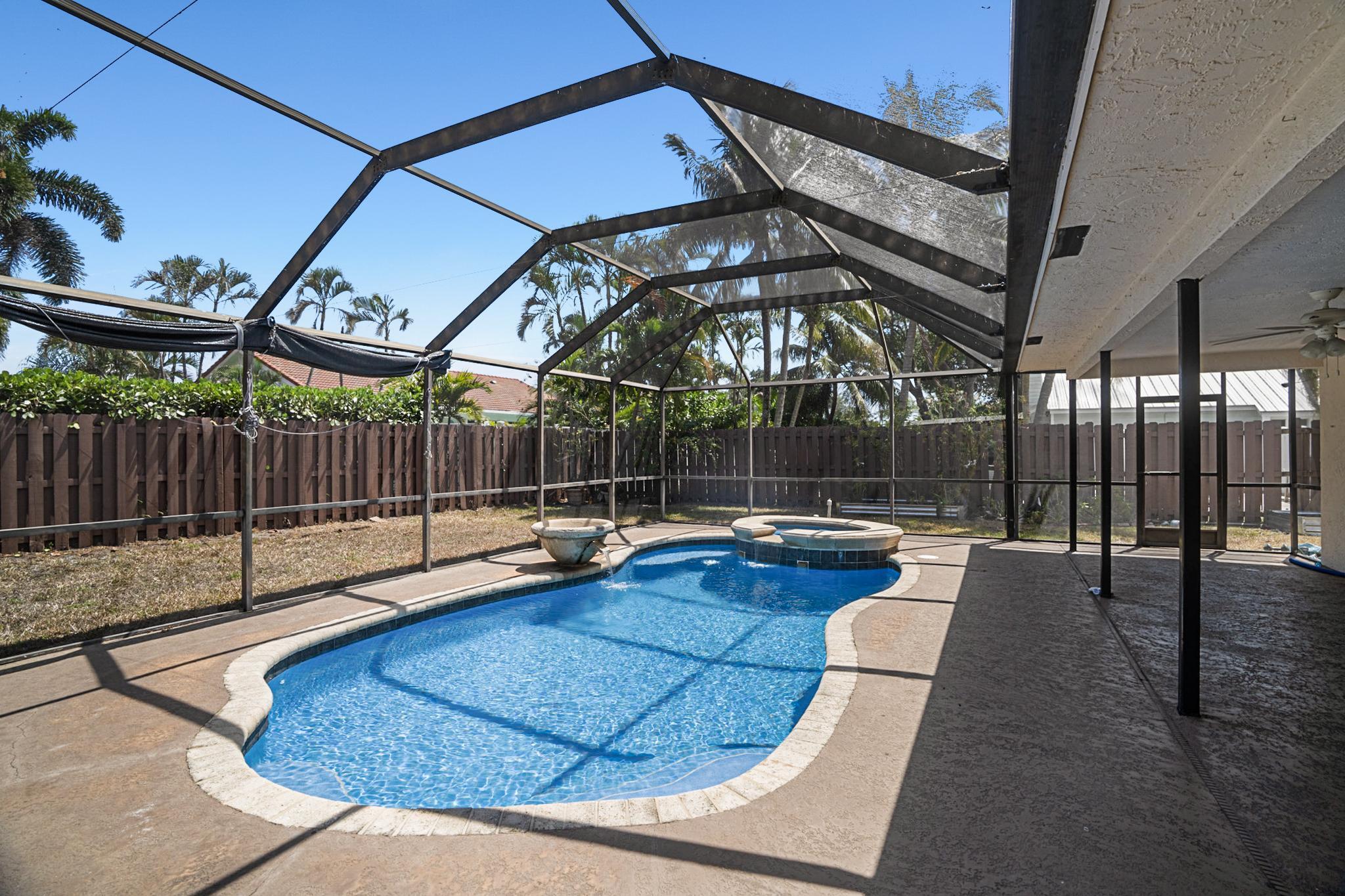 100 Southwest 15th Court Boca Raton, FL 33486 - Photo 32 of 43 Pool
