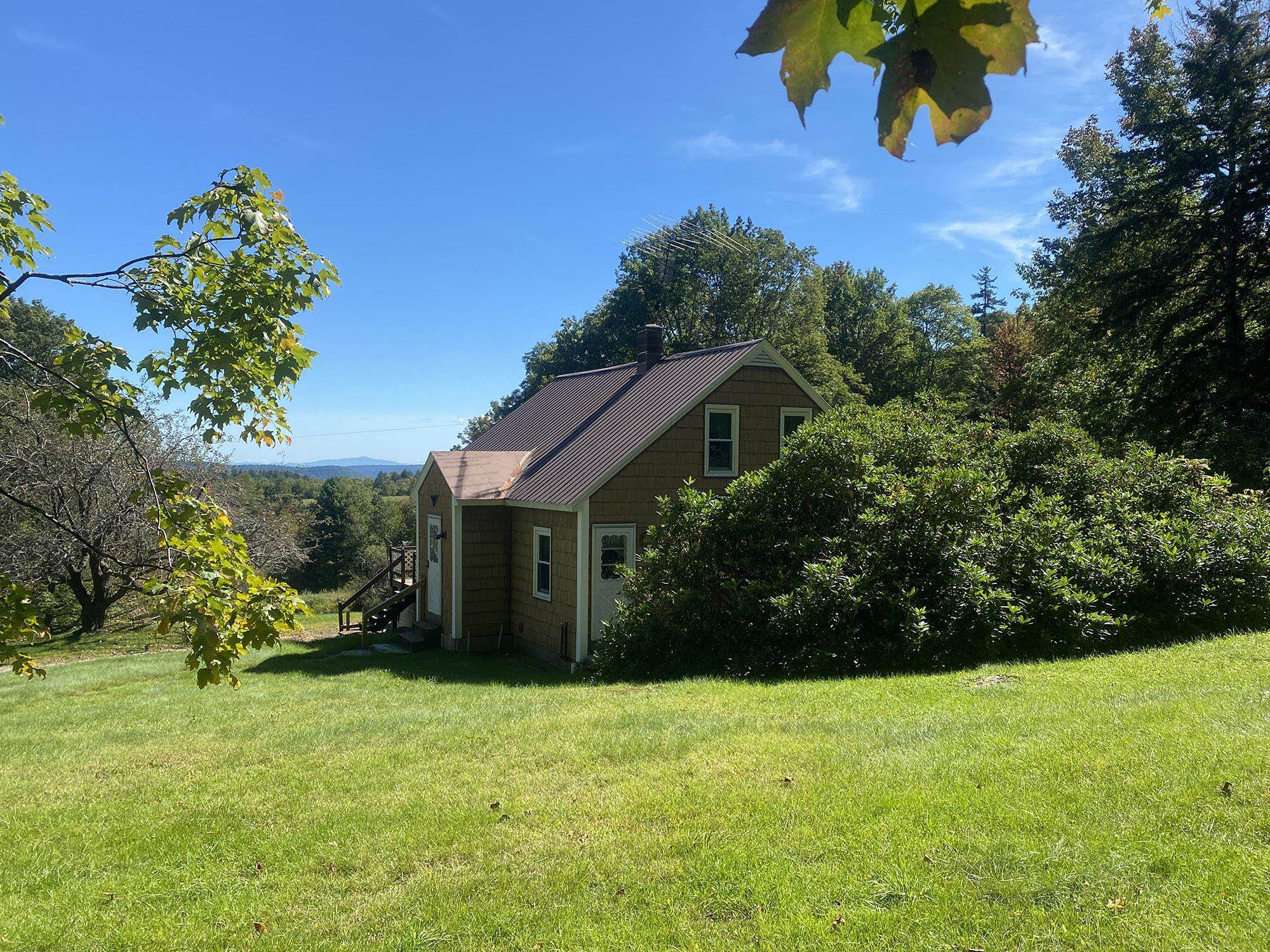 90 Holland Road Dover, VT 05341 - Photo 2 of 29