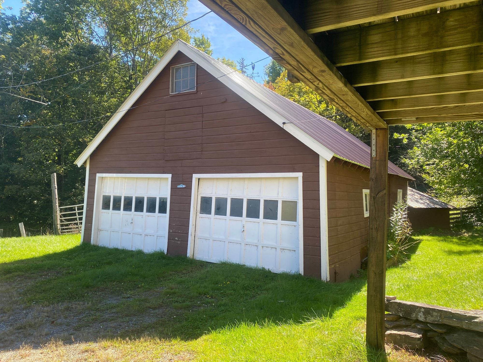 90 Holland Road Dover, VT 05341 - Photo 6 of 29