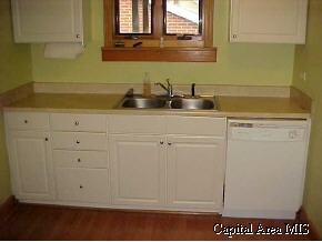 2425 South 7th Street Springfield, IL 62703 - Photo 2 of 9