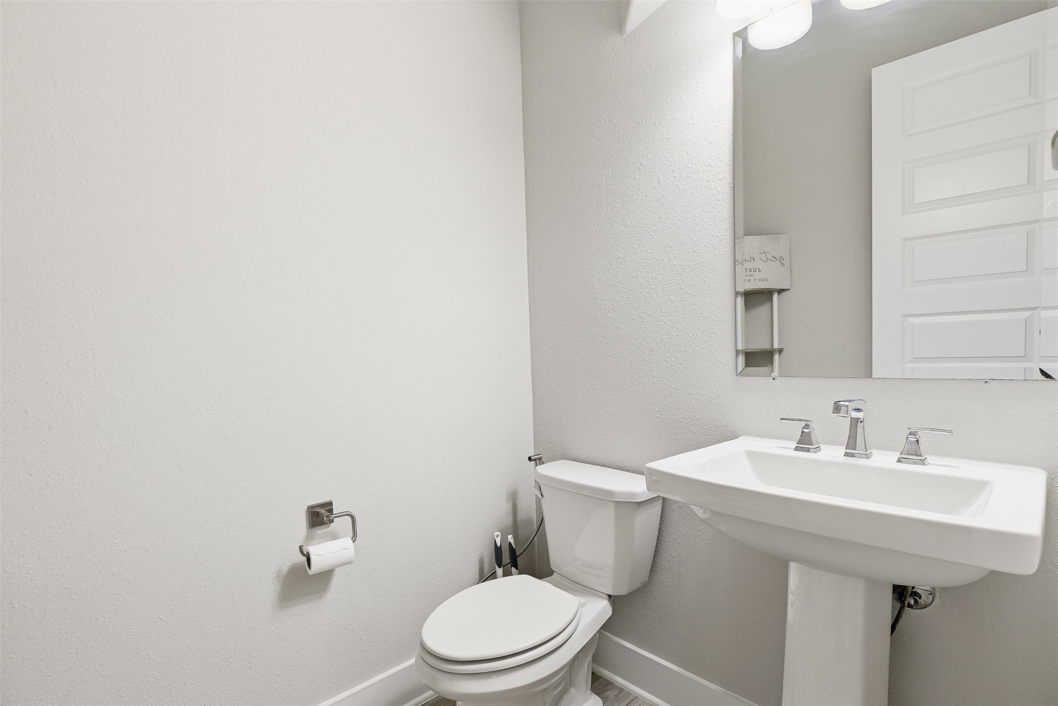 417 Ripple Edge Court Katy, TX 77493 - Photo 9 of 48