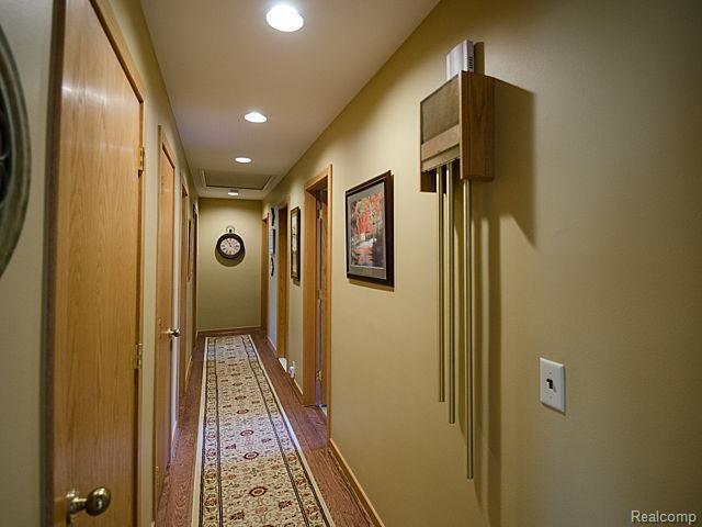6435 Apple Orchard Lane Rochester Hills, MI 48306 - Photo 48 of 77