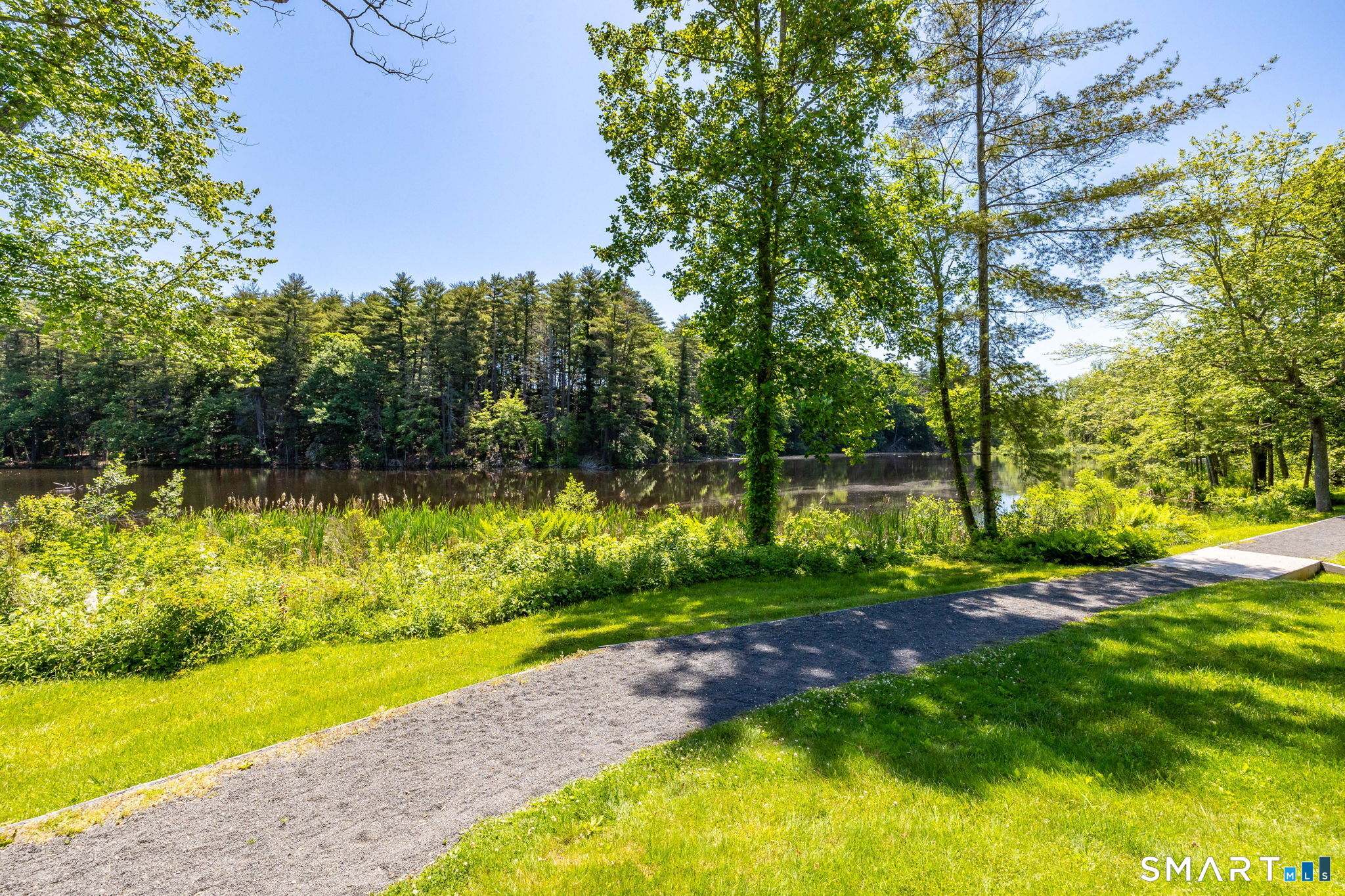 15 Gray Pine Common, Unit 15 Avon, CT 06001 - Photo 37 of 40