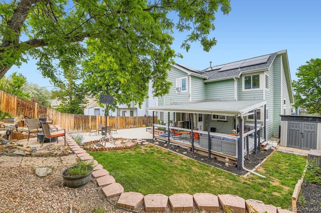 a picture of a floor plan