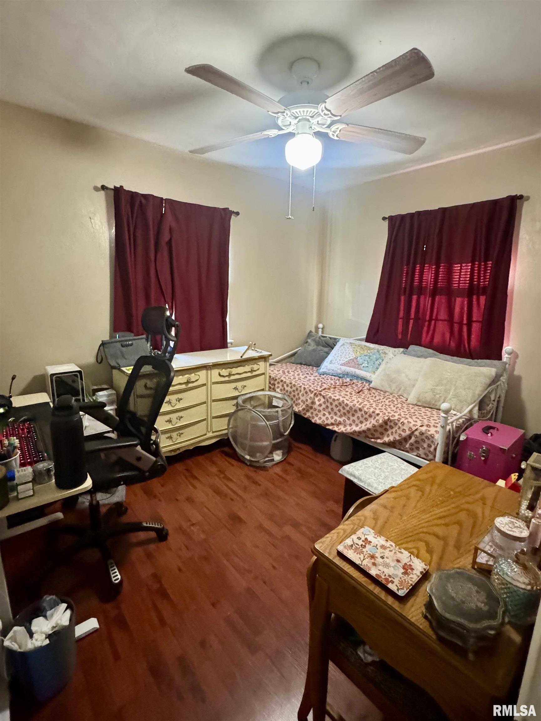 1140 East Myrtle Street Canton, IL 61520 - Photo 6 of 10