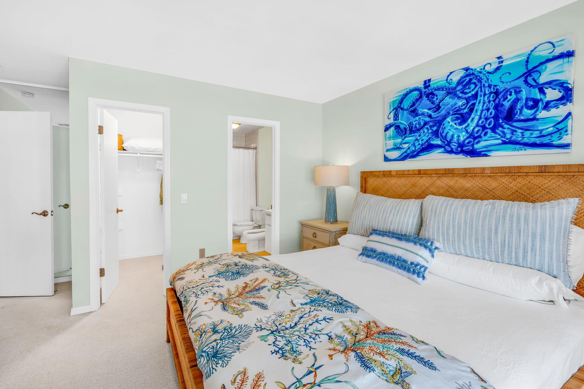 590 9th Street Key Colony Beach, FL 33051 - Photo 9 of 35 Primary Bedroom