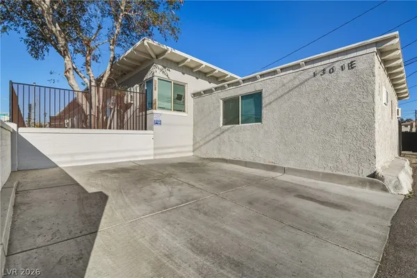 $850 | 1301 East Ogden Avenue, Unit E, Las Vegas, NV 89101