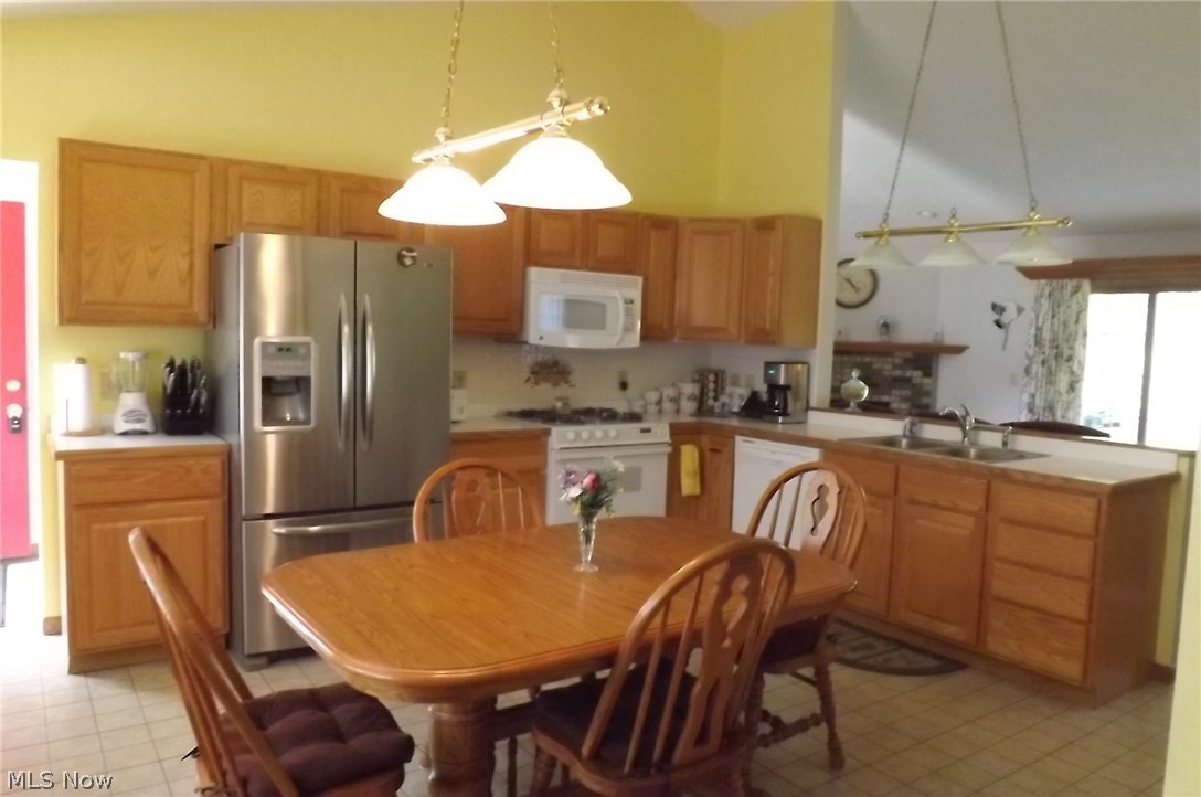 4553 Wood Road Madison, OH 44057 - Photo 5 of 14