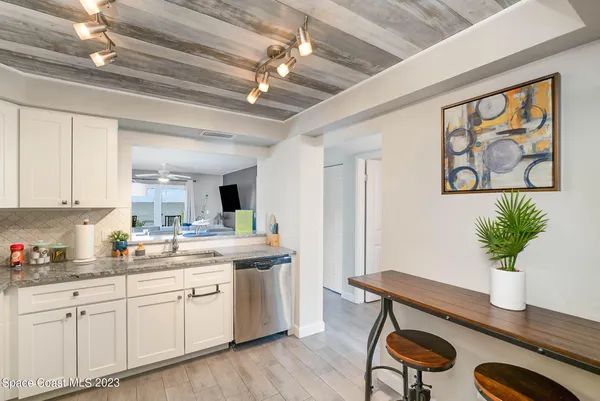$2,995 | 190 Seminole Lane, Unit 105, Cocoa Beach, FL 32931