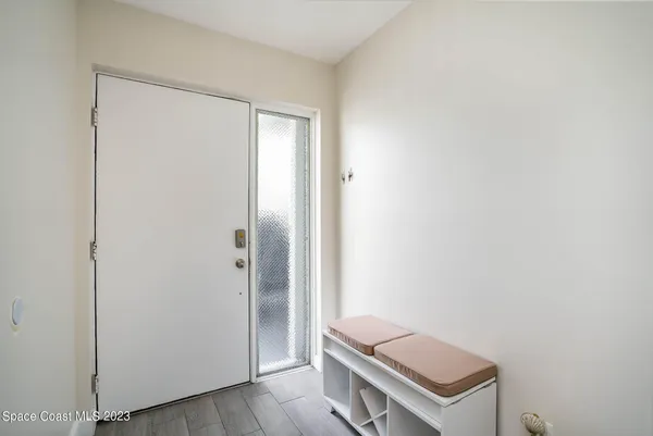 $2,995 | 190 Seminole Lane, Unit 105, Cocoa Beach, FL 32931