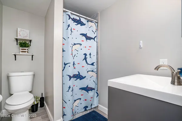 $2,995 | 190 Seminole Lane, Unit 105, Cocoa Beach, FL 32931