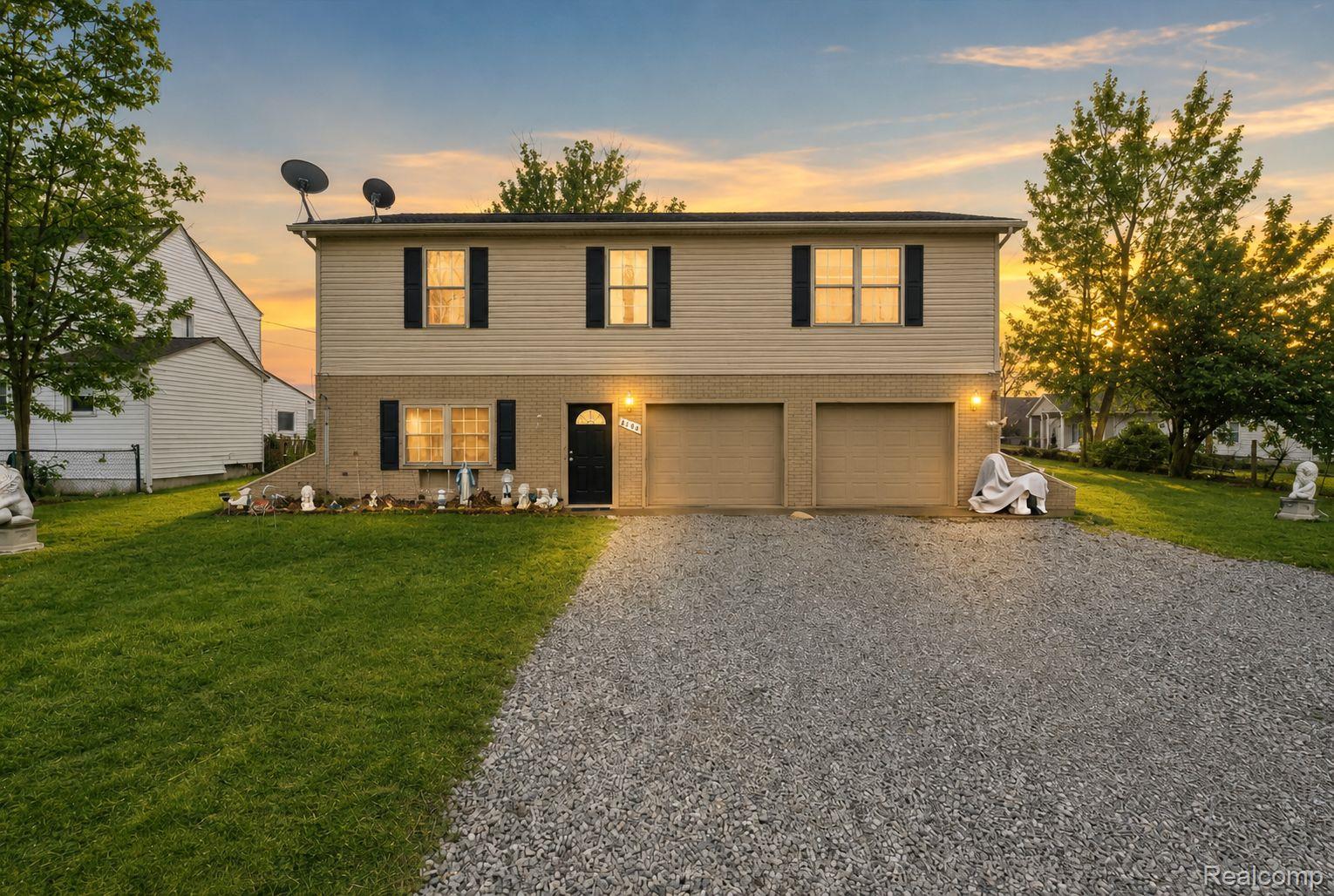 6198 Brancheau Road Newport, MI 48166 - Photo 6 of 47 a.jpg
