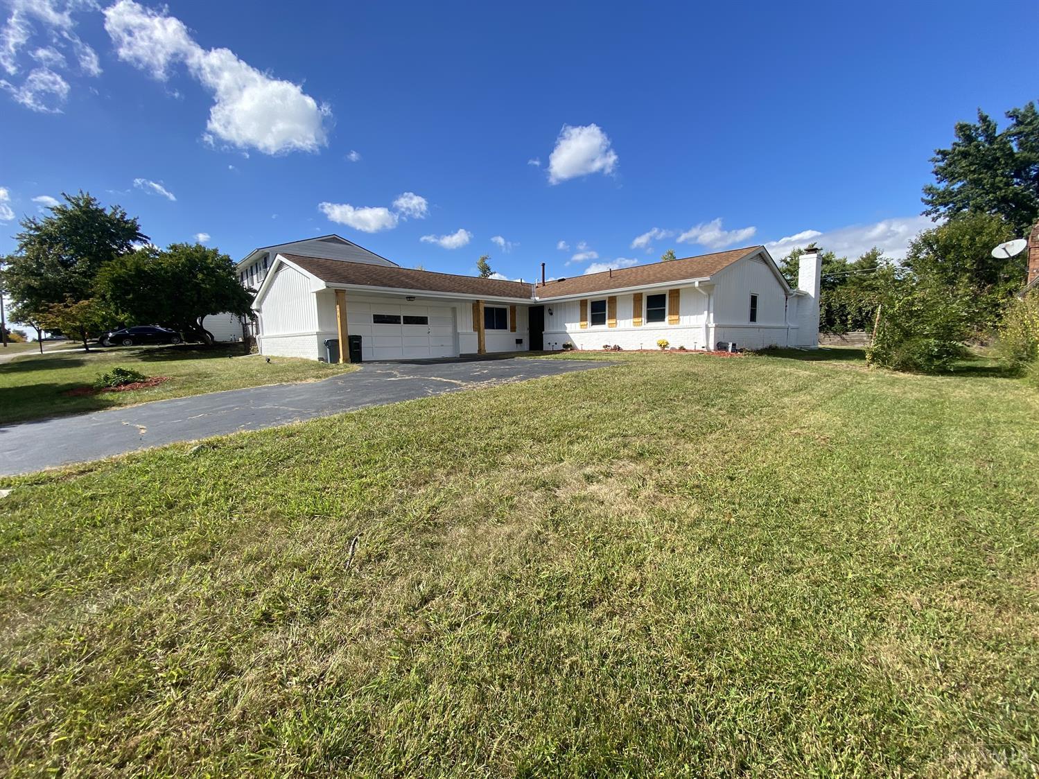 1076 Waycross Road Forest Park, OH 45240 - Photo 2 of 37 Gallery Image 2