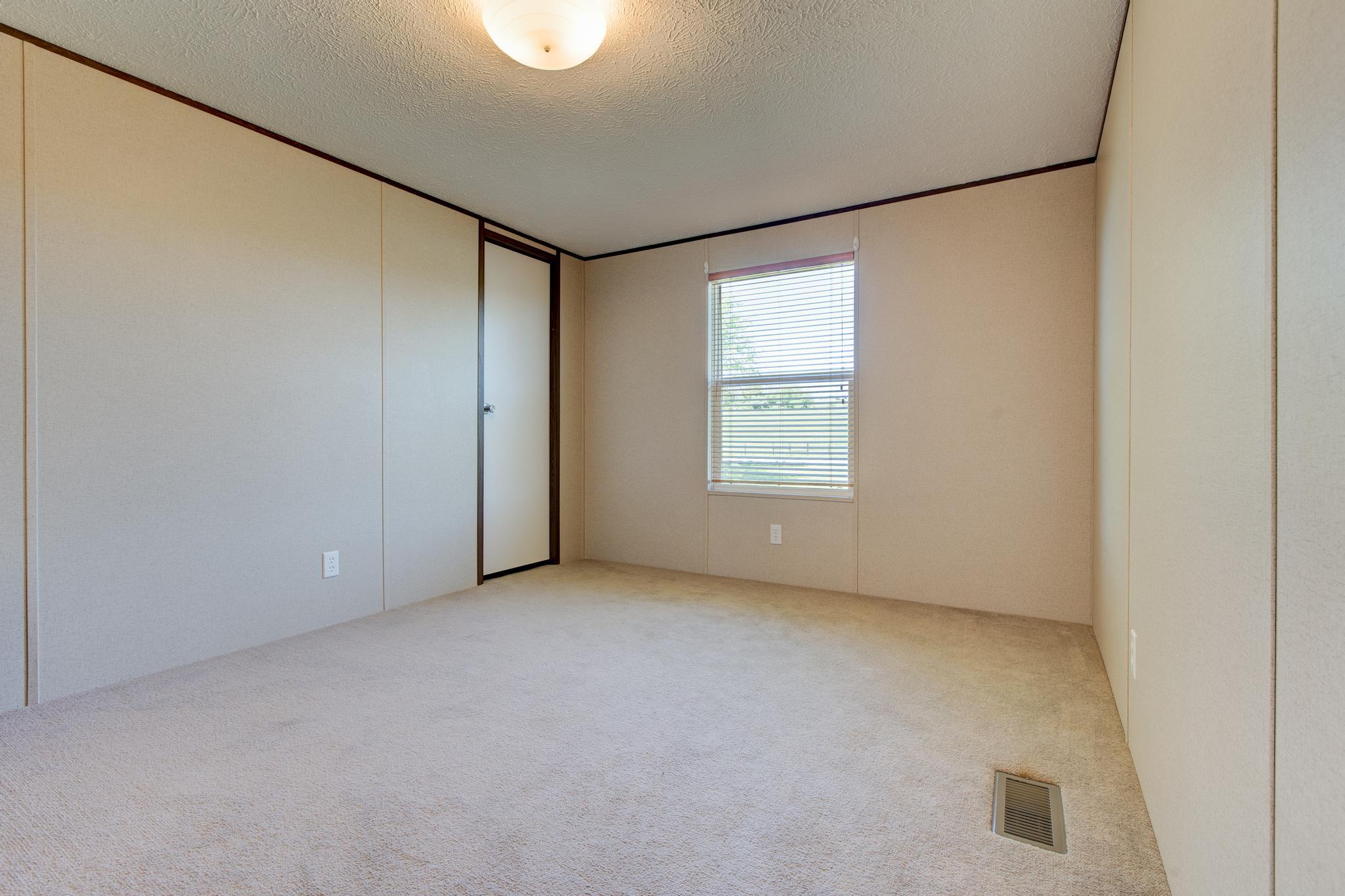 3270 Saltwell Road Owingsville, KY 40360 - Photo 7 of 14 261A4085_6_7-2