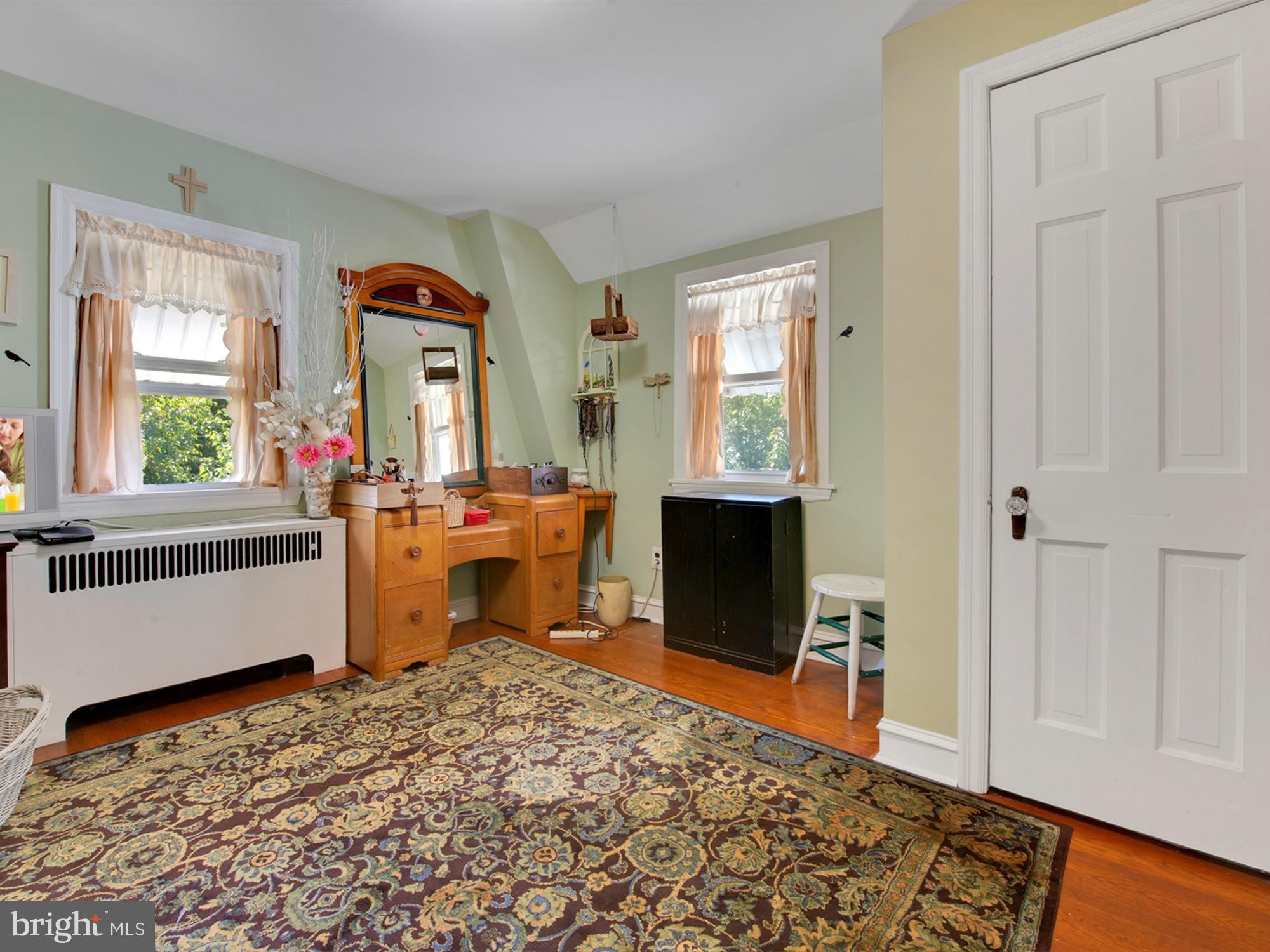 332 Shaw Road Ridley Park, PA 19078 - Photo 22 of 43