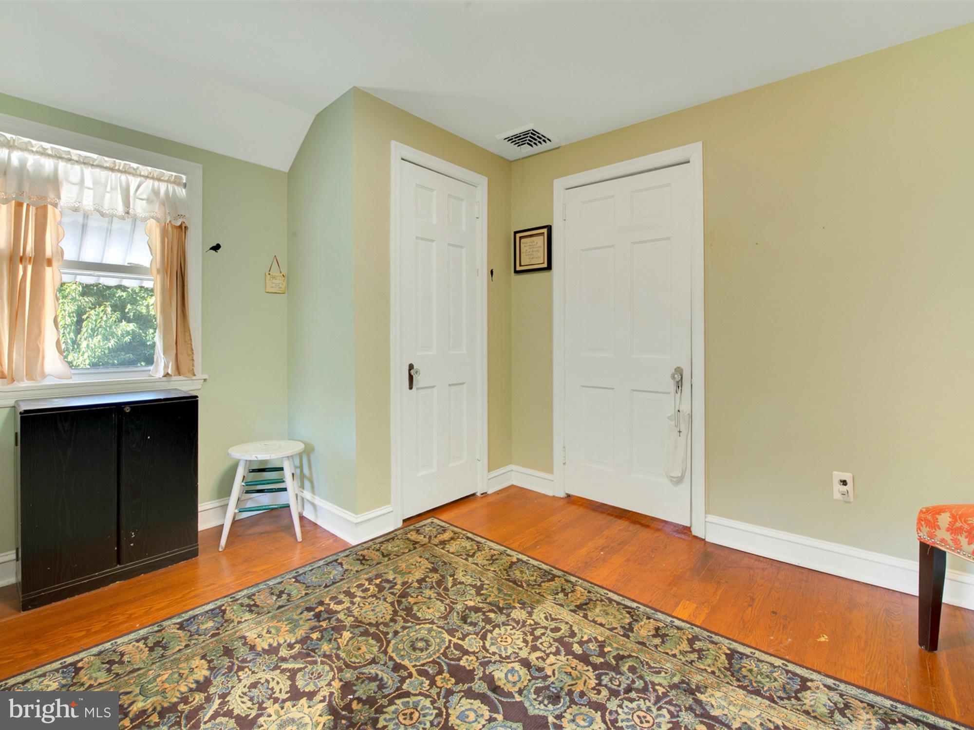 332 Shaw Road Ridley Park, PA 19078 - Photo 23 of 43