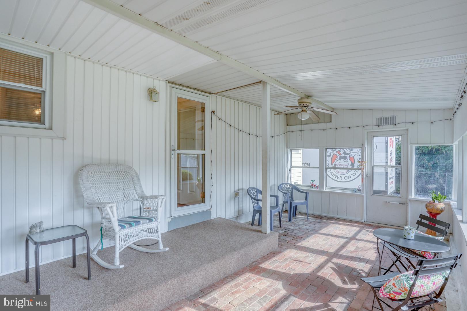 21 Bisbee Road Newark, DE 19711 - Photo 53 of 54 Back enclosed porch