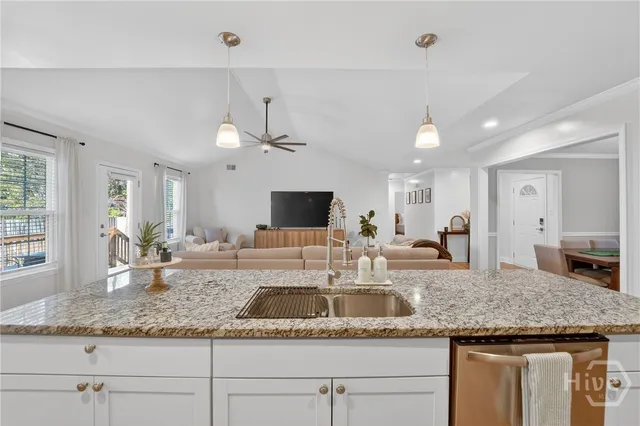 $465,000 | 1005 Charlene Drive, Savannah, GA 31410