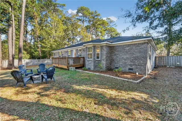 $465,000 | 1005 Charlene Drive, Savannah, GA 31410