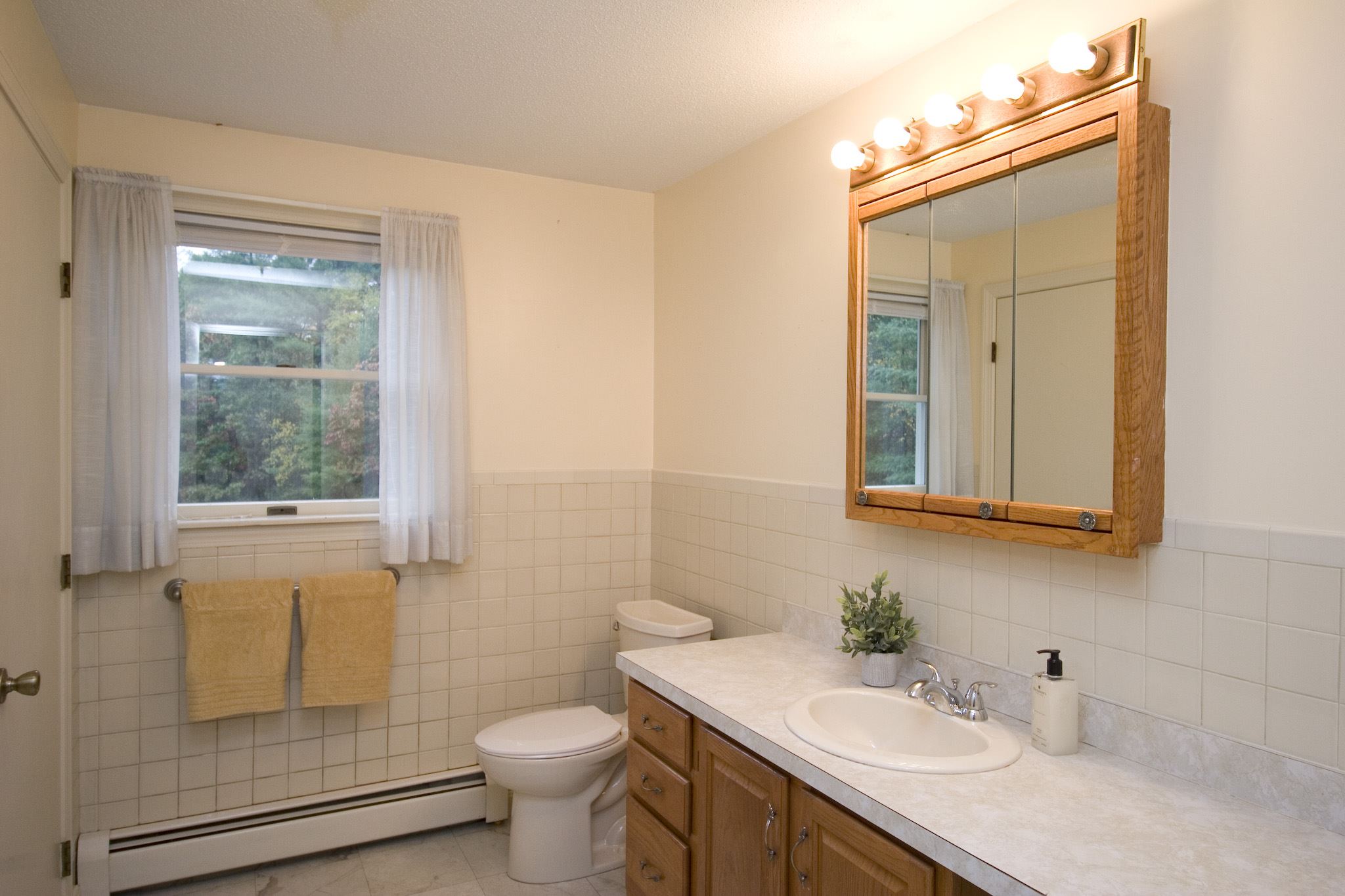 293 High Range Road Londonderry, NH 03053 - Photo 26 of 38 Gallery Image 26