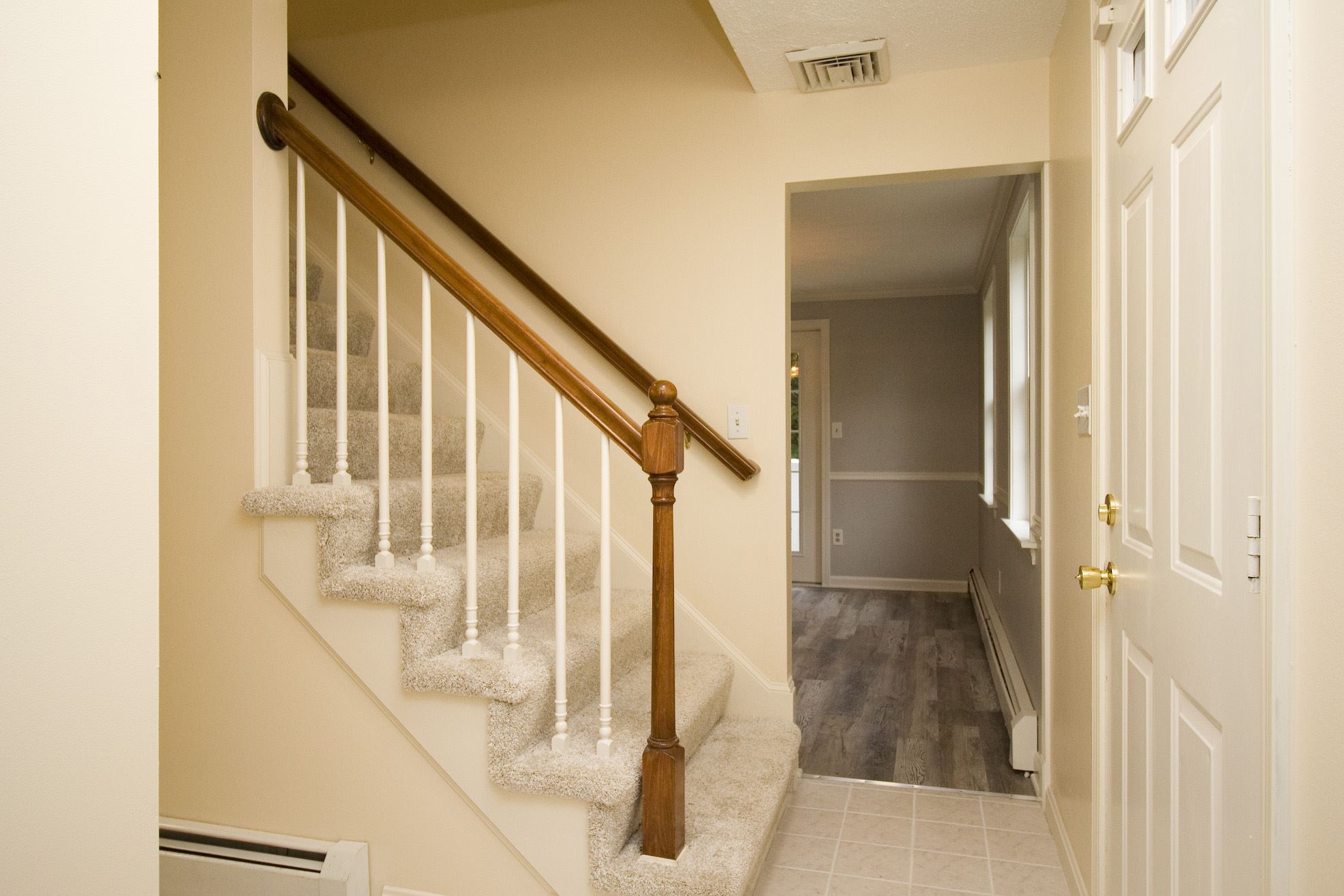 293 High Range Road Londonderry, NH 03053 - Photo 10 of 38 Gallery Image 10