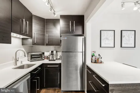 $325,000 | 2401 H Street Northwest, Unit 505, Washington, DC 20037