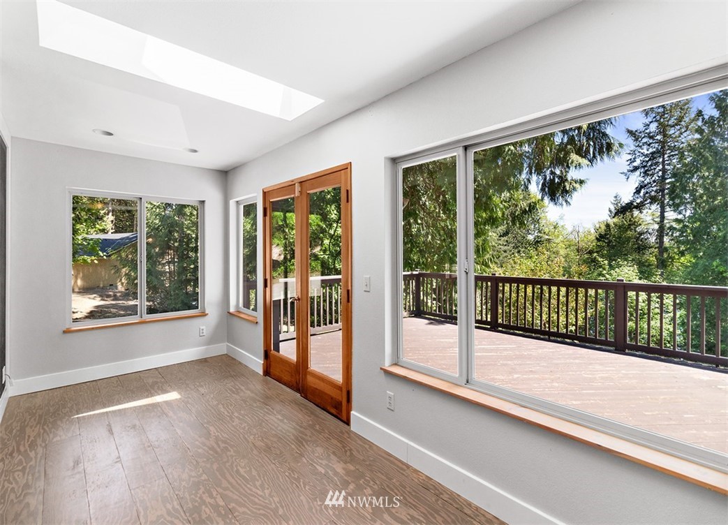 8081 Phillips Road Southeast Port Orchard, WA 98367 - Photo 11 of 28 Gallery Image 11