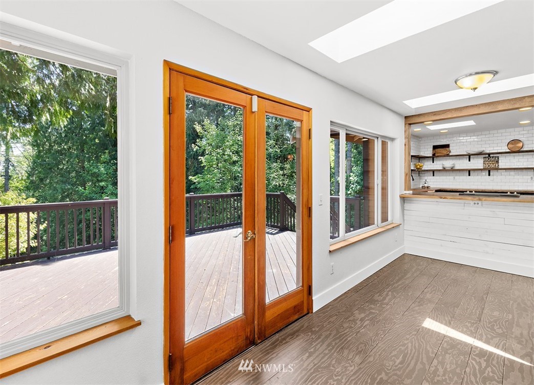 8081 Phillips Road Southeast Port Orchard, WA 98367 - Photo 12 of 28 Gallery Image 12