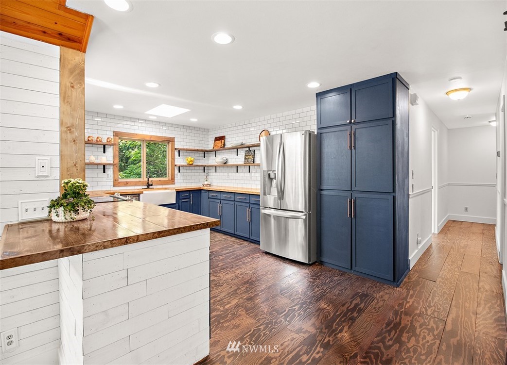 8081 Phillips Road Southeast Port Orchard, WA 98367 - Photo 13 of 28 Gallery Image 13