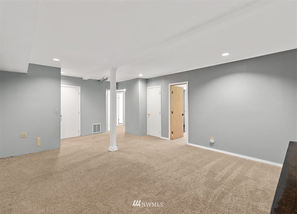 8081 Phillips Road Southeast Port Orchard, WA 98367 - Photo 23 of 28 Gallery Image 23