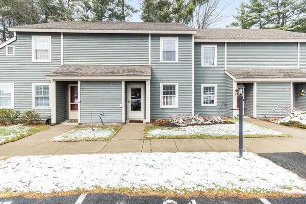 $390,000 | 65 Pine Ledge Court, Burlington, VT 05401